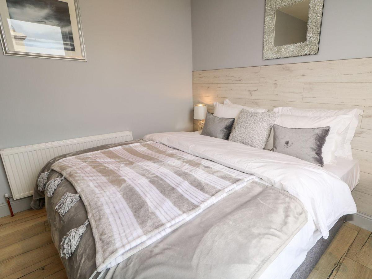 Sea Breeze Apartman Ballycastle Kültér fotó